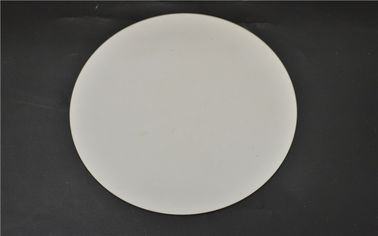 Stabilité thermique élevée de basse de rétrécissement d'oxyde d'aluminium couleur blanche ronde de plat