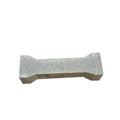 Résistant à la température au carbure de silicium Poteaux de briques de four Porosité apparente 7-8% Température maximale 1450°C