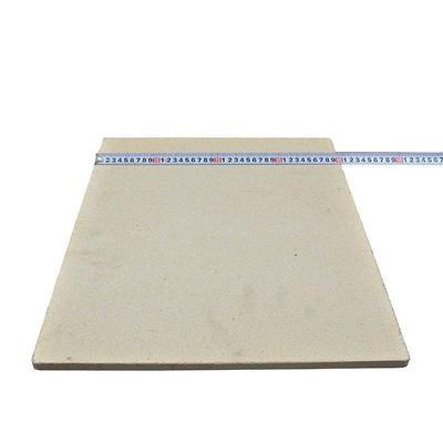 Résistant à la chaleur Cordierite étagères de four Blanc Jaune Excellente durabilité pour 1300 ° C
