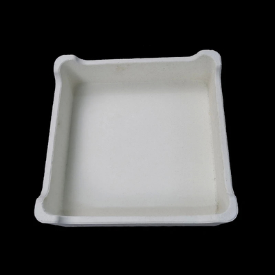 Plateau blanc résistant à la température pour le chauffage au four avec une densité de 2,0 à 2,75 g/cm3 et une surface lisse