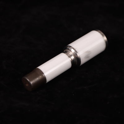 Céramique d'oxyde de zirconium translucide à 94,4 % de teneur en zircone, parfaite pour les applications industrielles