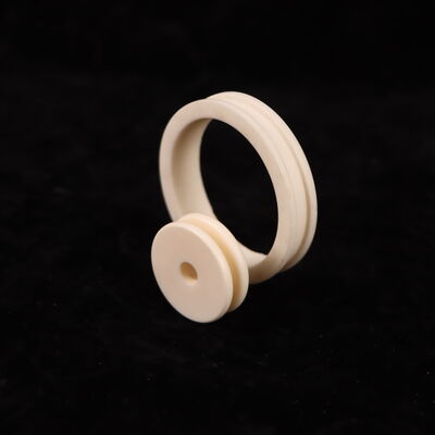 Expansion thermique 8,9 X 10-6 K Oxyde d'aluminium Ceramique Densité d'offre 3,75-3,9 g cm3 et constante diélectrique 9,6 Idéal pour les composants mécaniques