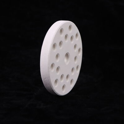 Densité de matériau céramique mullite avancé de 2,2 à 2,4 Gcm3 offrant une excellente résistance chimique et une stabilité thermique