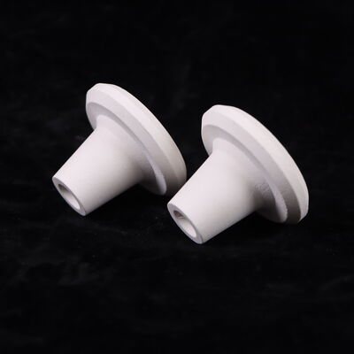 Conductivité thermique de 3,5 à 4,5 W par mètre Kelvin. Céramique de mullite pour applications à haute température et excellente stabilité thermique.