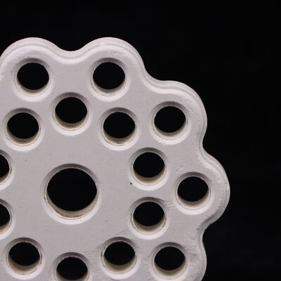 Résistance aux chocs thermiques 250 Céramique de mullite haute température conçue pour une performance durable dans des environnements thermiques extrêmes