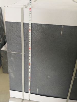 Black silicon carbide kiln shelves tailored for kiln firing operations offering thermal stability and resistance to wear