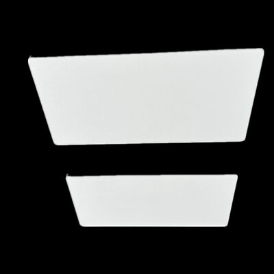 Conductivité thermique de 25 à 35 W par mK Matériau céramique d'aluminium conçu pour l'isolation électrique et la gestion thermique