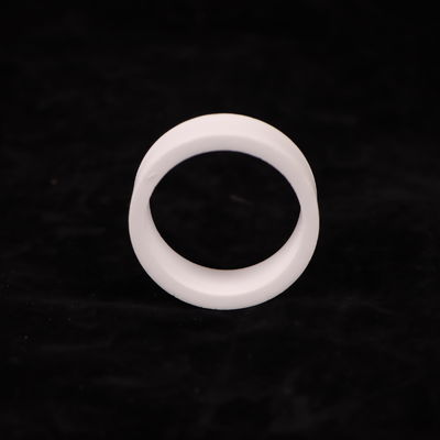 Céramique d'alumine à faible dilatation thermique 8,9 x 10-6/K avec haute conductivité thermique 25-35 W/mK