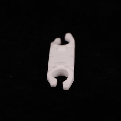 Constante diélectrique de 9,6 en céramique d'aluminium à résistance à la flexion de 200 à 400 MPa