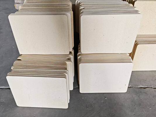 Étagères de four en cordiérite-mullite non émaillées à bord lisse, optimisées pour une performance durable sous contrainte thermique